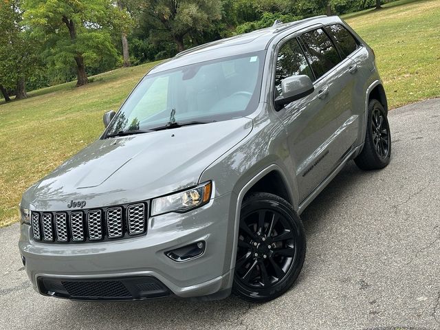 2020 Jeep Grand Cherokee Altitude