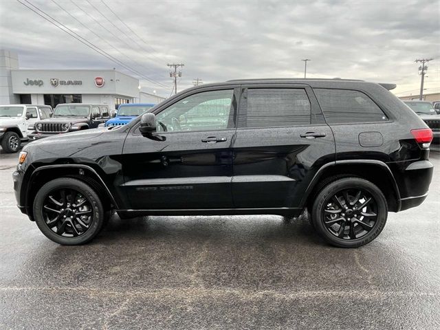 2020 Jeep Grand Cherokee Altitude