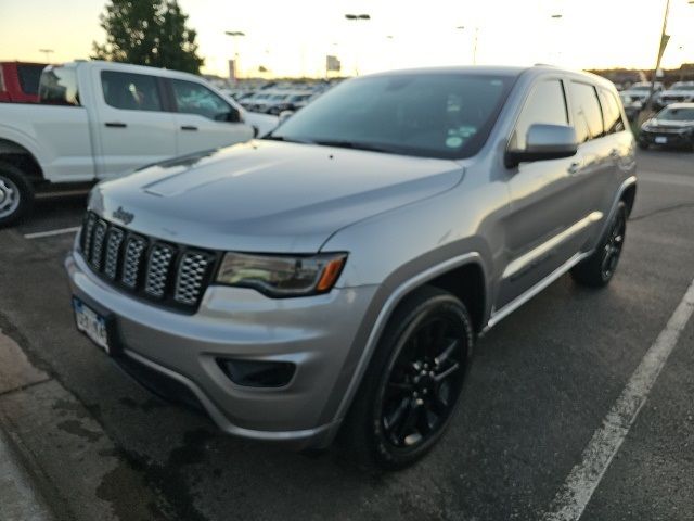 2020 Jeep Grand Cherokee Altitude