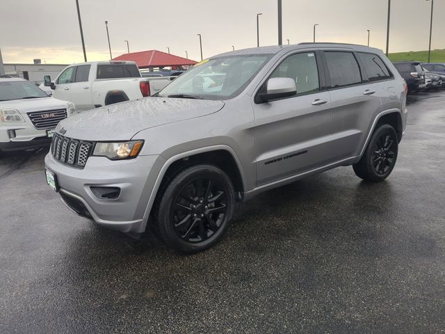 2020 Jeep Grand Cherokee Altitude