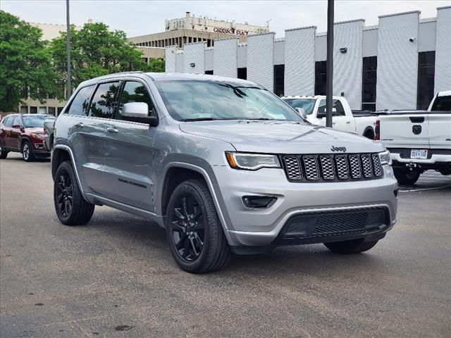 2020 Jeep Grand Cherokee Altitude