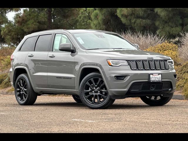 2020 Jeep Grand Cherokee Altitude