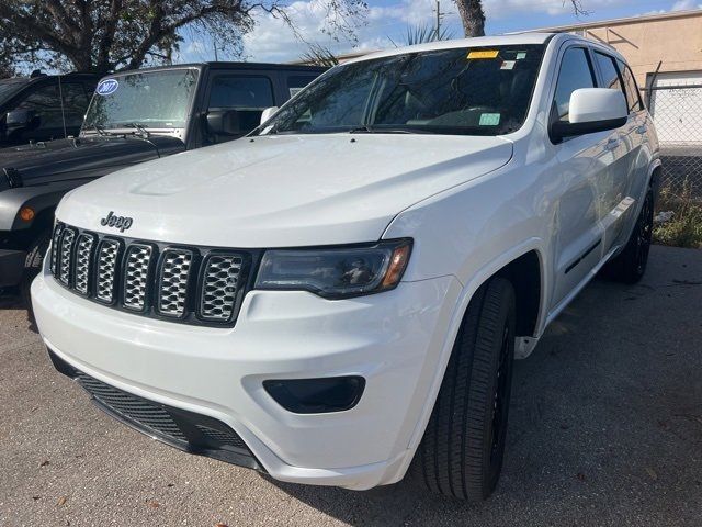 2020 Jeep Grand Cherokee Altitude