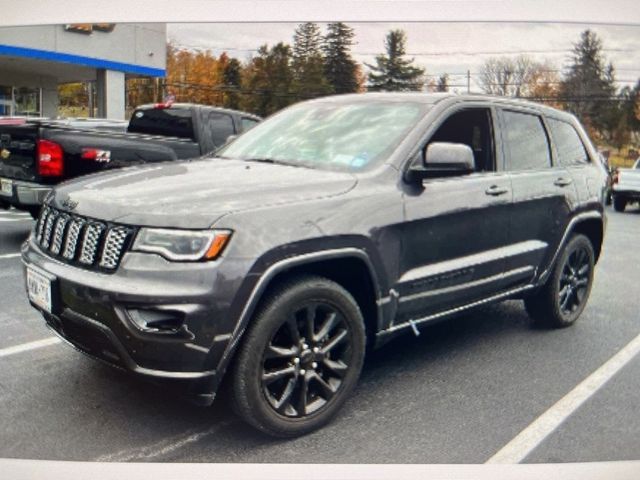 2020 Jeep Grand Cherokee Altitude