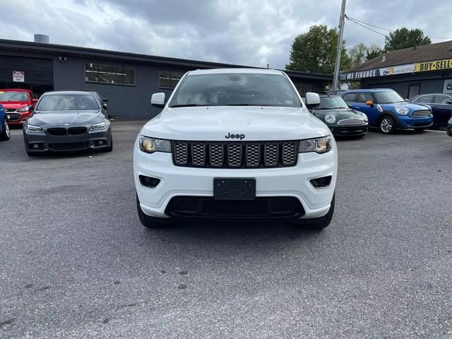 2020 Jeep Grand Cherokee Altitude