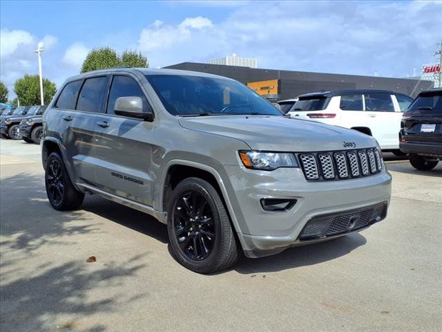 2020 Jeep Grand Cherokee Altitude