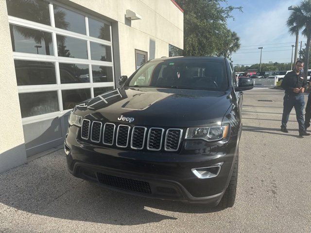 2020 Jeep Grand Cherokee Laredo E