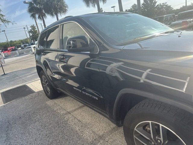 2020 Jeep Grand Cherokee Laredo E