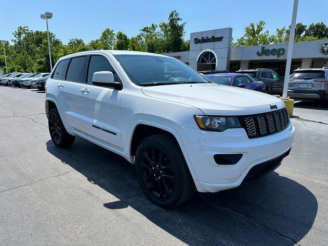 2020 Jeep Grand Cherokee Altitude