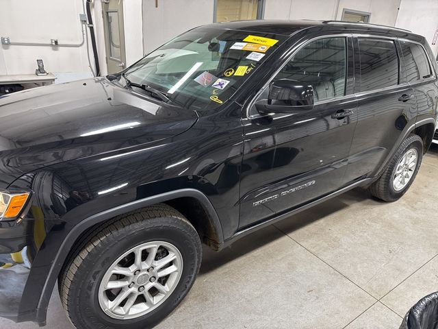 2020 Jeep Grand Cherokee Laredo