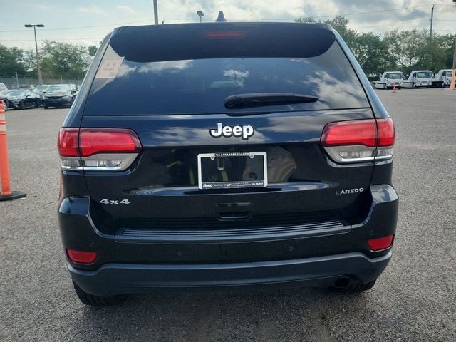 2020 Jeep Grand Cherokee Laredo