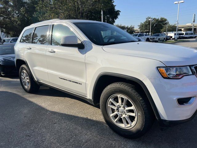 2020 Jeep Grand Cherokee Laredo E