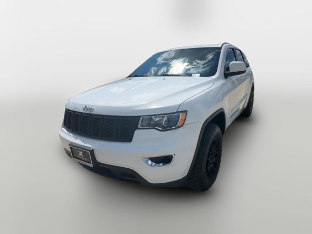 2020 Jeep Grand Cherokee Laredo E