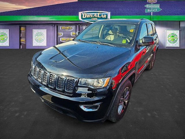 2020 Jeep Grand Cherokee Laredo E