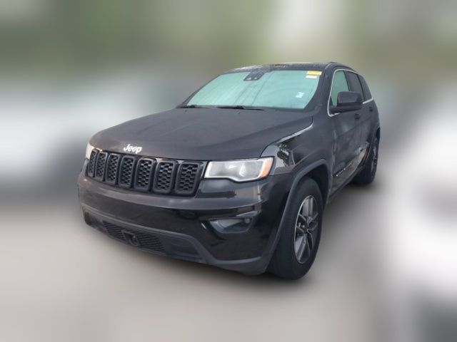 2020 Jeep Grand Cherokee Laredo E