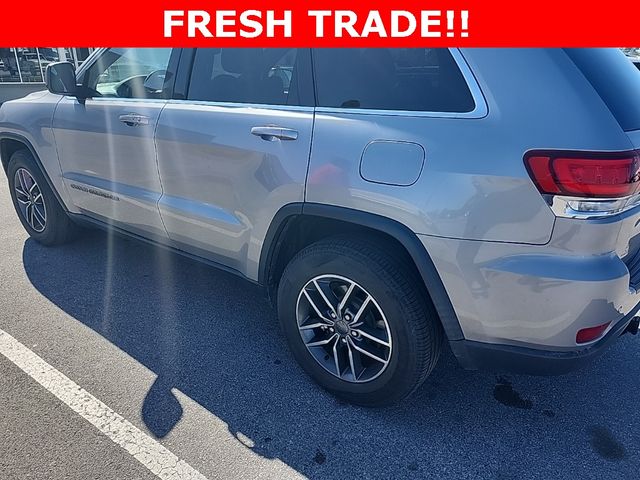 2020 Jeep Grand Cherokee Laredo E