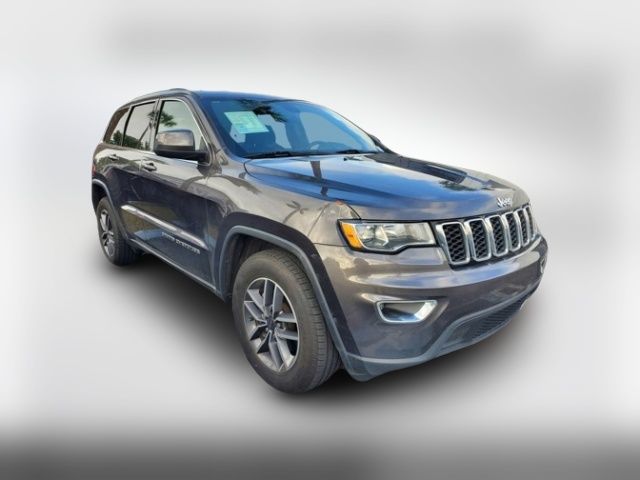 2020 Jeep Grand Cherokee Laredo E