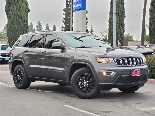 2020 Jeep Grand Cherokee Laredo E