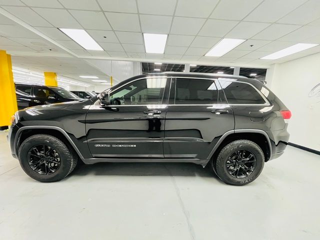 2020 Jeep Grand Cherokee Laredo E