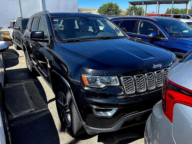 2020 Jeep Grand Cherokee Laredo E