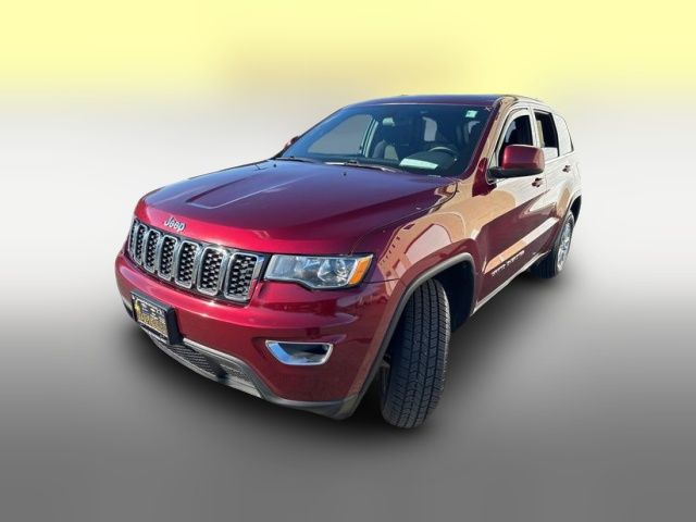 2020 Jeep Grand Cherokee Laredo