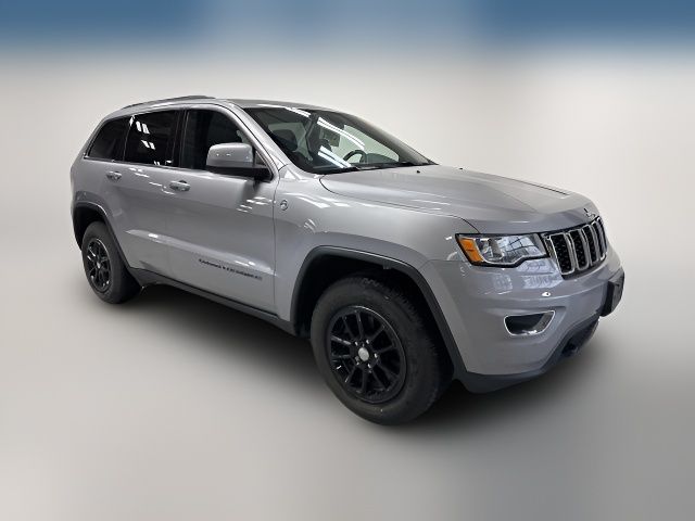 2020 Jeep Grand Cherokee Laredo E