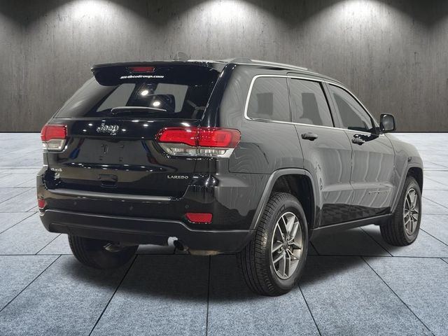 2020 Jeep Grand Cherokee Laredo E