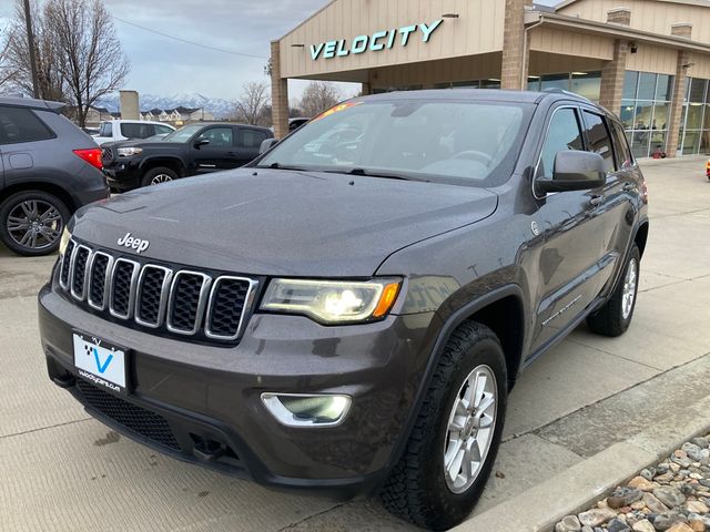 2020 Jeep Grand Cherokee Laredo E