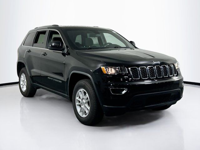 2020 Jeep Grand Cherokee Laredo E