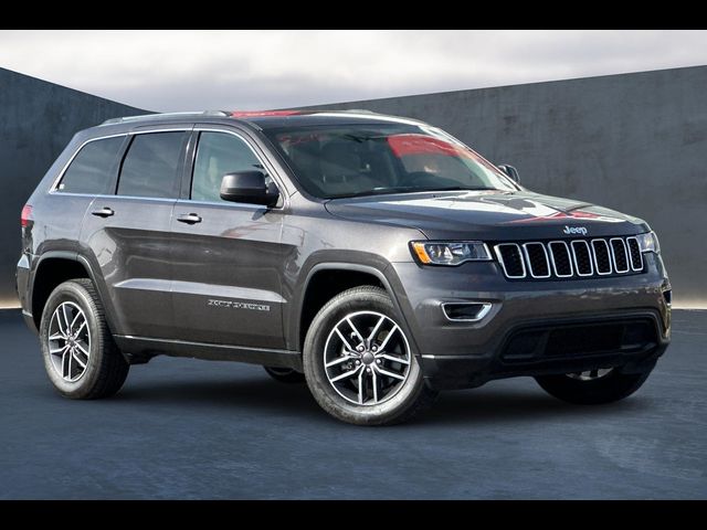 2020 Jeep Grand Cherokee Laredo E