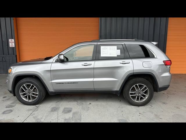 2020 Jeep Grand Cherokee Laredo E