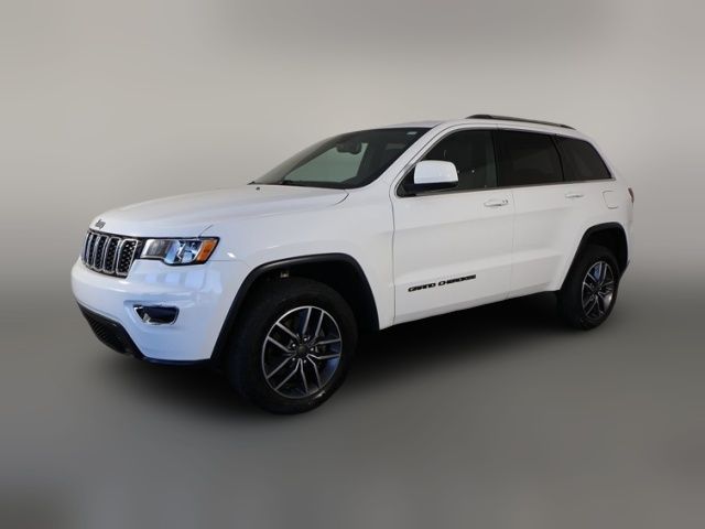 2020 Jeep Grand Cherokee Laredo E