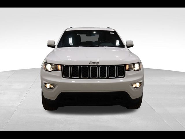 2020 Jeep Grand Cherokee Laredo E