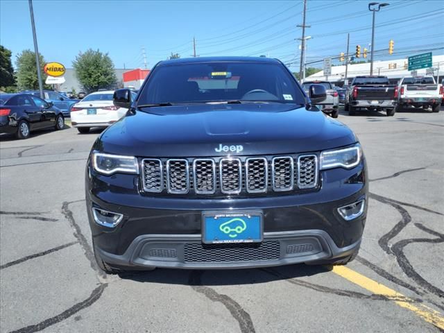 2020 Jeep Grand Cherokee Laredo E