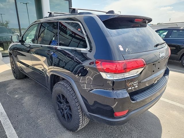 2020 Jeep Grand Cherokee Laredo E