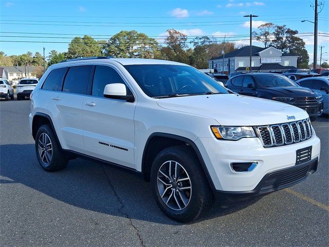 2020 Jeep Grand Cherokee Laredo E