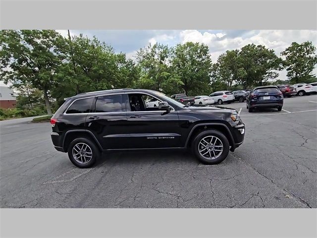 2020 Jeep Grand Cherokee Laredo E