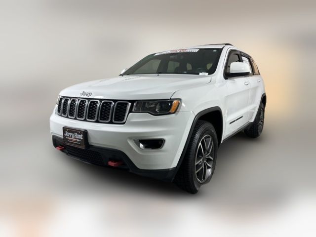 2020 Jeep Grand Cherokee Laredo E