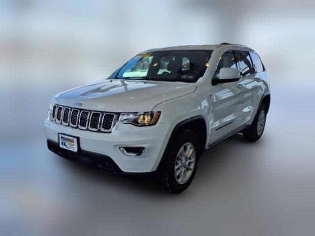 2020 Jeep Grand Cherokee Laredo E