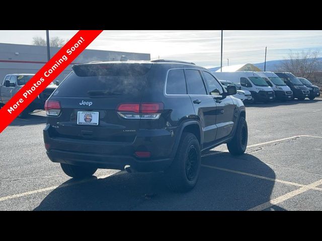 2020 Jeep Grand Cherokee Laredo E