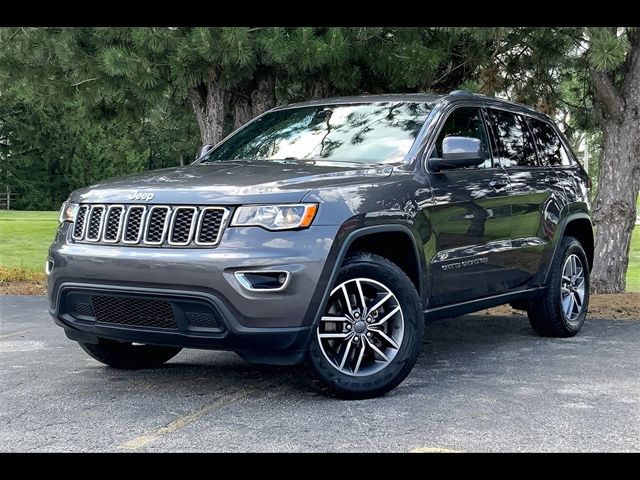 2020 Jeep Grand Cherokee Laredo E