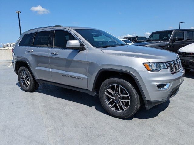 2020 Jeep Grand Cherokee Laredo E