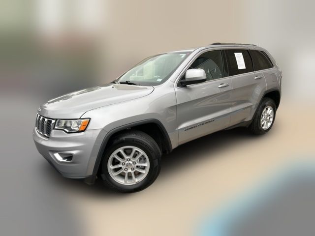 2020 Jeep Grand Cherokee Laredo E