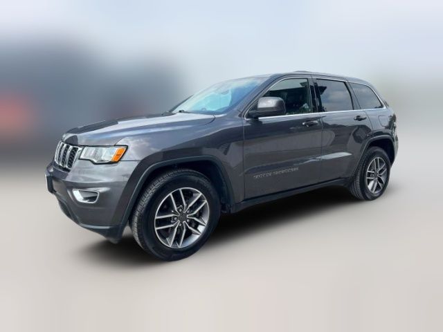 2020 Jeep Grand Cherokee Laredo E