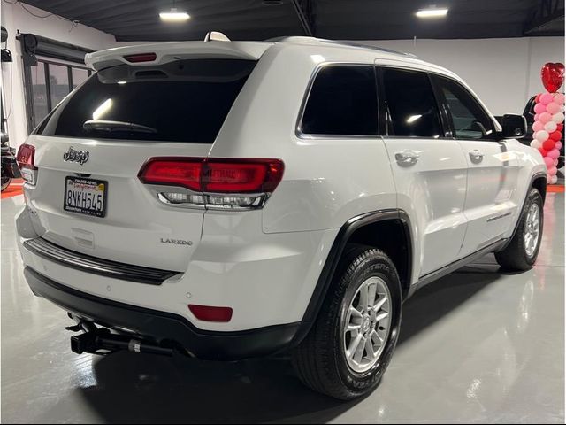 2020 Jeep Grand Cherokee Laredo E