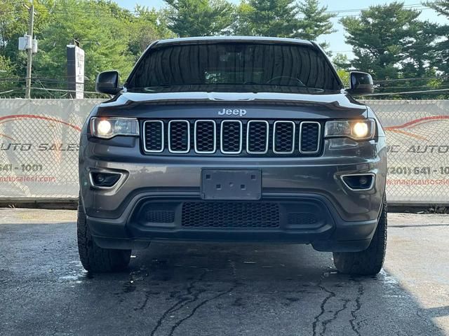 2020 Jeep Grand Cherokee Laredo E