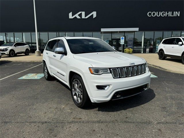 2020 Jeep Grand Cherokee Overland