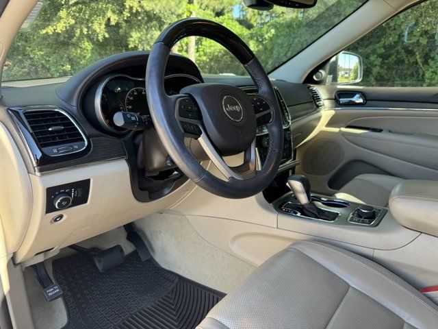 2020 Jeep Grand Cherokee Overland