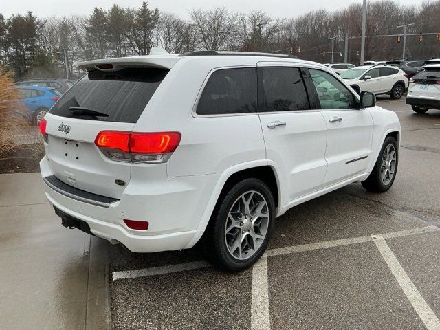 2020 Jeep Grand Cherokee Overland