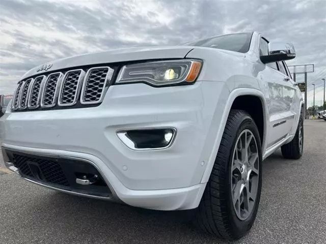 2020 Jeep Grand Cherokee Overland